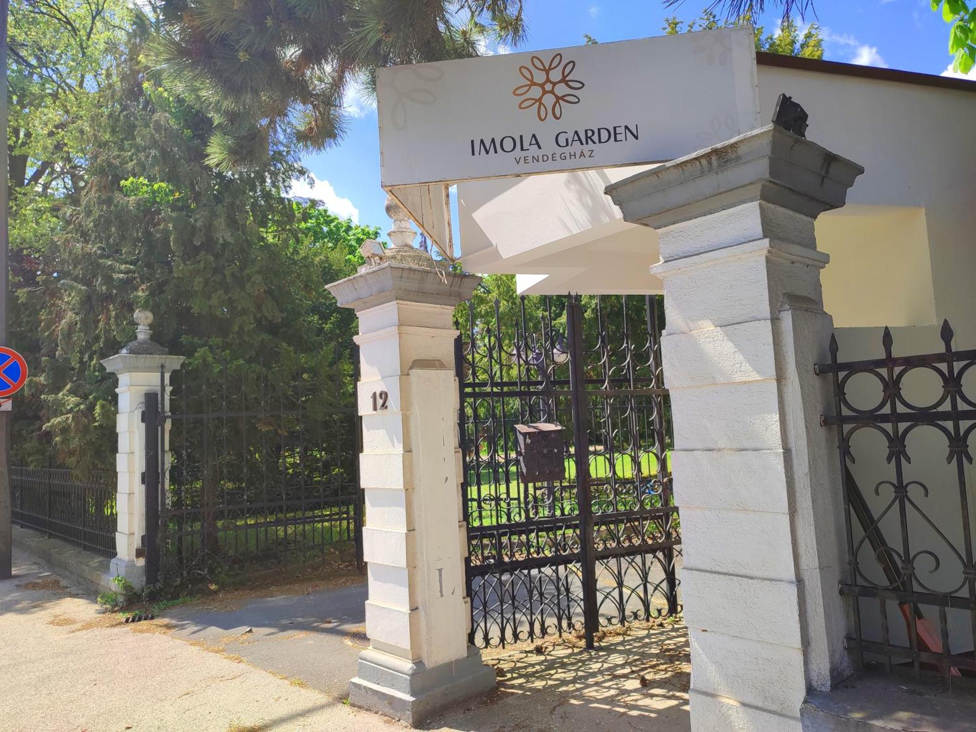 Отель Imola Garden Vendeghaz Балатонфюред Экстерьер фото